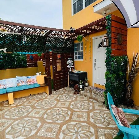 Blue Paradise Patricks Island Exterior photo